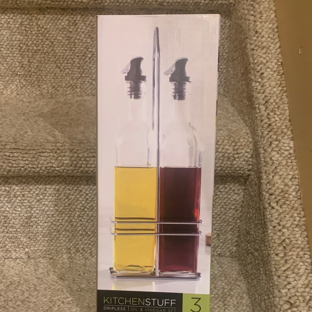 KitchenStuff Oil and Vinegar Dispenser Set Brand new never opened